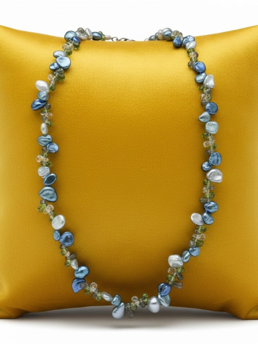 Handmade Dyed Freshwater Pearls Necklace